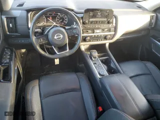 2024 Nissan Pathfinder SL with VIN 5N1DR3CC2RC205762, listed as a Copart auction lot 83455004 with 13,792 mi miles and Salvage Title. Bid and sale history available at carsss.com. Image 8.
