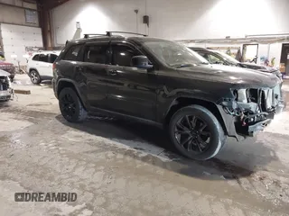 2011 Jeep Grand Cherokee Laredo с VIN 1J4RR4GGXBC589853, выставлен на аукционе IAAI как лот 41394718 с пробегом 190 449 миль миль и . История ставок и продаж доступна на DreamBid. Изображение 1.