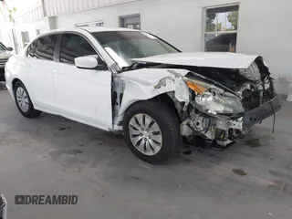 2010 Honda Accord LX z VIN 1HGCP2F36AA105581, wystawiony jako IAAI lot #42357462 z przebiegiem 206 996 mil mil oraz . Historia ofert i sprzedaży dostępna na DreamBid. Obrazek 1.