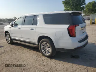 2022 GMC Yukon XL SLT z VIN 1GKS2GKD9NR172580, wystawiony jako Copart lot #62007894 z przebiegiem 37 118 mil mil oraz Szkoda całkowita • Salvage title. Historia ofert i sprzedaży dostępna na DreamBid. Obrazek 2.