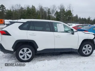 2024 Toyota RAV4 LE with VIN 2T3G1RFV1RC407810, listed as a IAAI auction lot 41559903 with 32,609 mi miles. Bid and sale history available at carsss.com. Image 14.