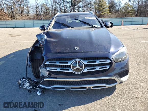2023 Mercedes-Benz E-Class E 450 with VIN W1KZH6AB1PB155552, listed as a Copart auction lot 45599685 with 22,607 mi miles and Salvage Title. Bid and sale history available at carsss.com. Image 5.