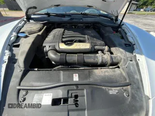 2014 Porsche Cayenne with VIN WP1AA2A2XELA09323, listed as a Copart auction lot 61265345 with 204,292 mi miles and Clean title. Bid and sale history available at DreamBid. Image 7.