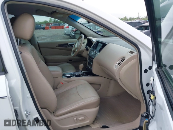 2013 Nissan Pathfinder SV with VIN 5N1AR2MNXDC664429, listed as a IAAI auction lot 41905926 with 206,027 mi miles. Bid and sale history available at carsss.com. Image 5.