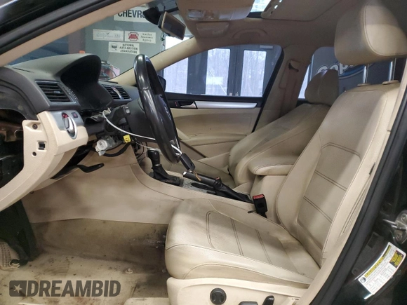 2013 Volkswagen Passat SE with VIN 1VWBH7A35DC010723, listed as a Copart auction lot 44300785 with 170,942 mi miles and Clean Title. Bid and sale history available at carsss.com. Image 7.