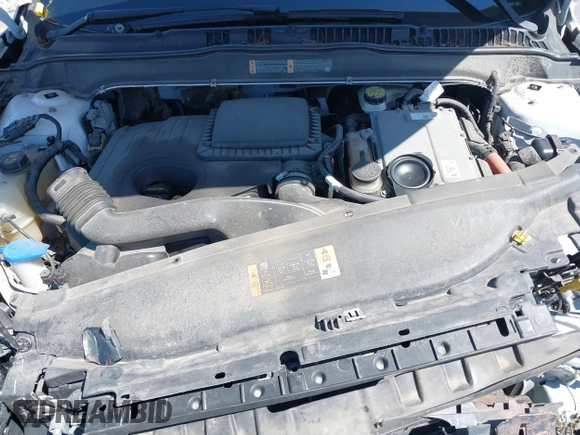 2013 Ford Fusion SE Hybrid z VIN 3FA6P0LU9DR349321, wystawiony jako IAAI lot #42156321 z przebiegiem 90 688 mil mil oraz . Historia ofert i sprzedaży dostępna na DreamBid. Obrazek 10.