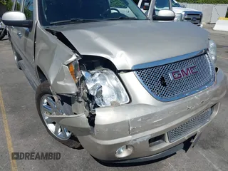 2013 GMC Yukon XL Denali with VIN 1GKS2MEF2DR244780, listed as a IAAI auction lot 41994097 with 65,477 mi miles. Bid and sale history available at carsss.com. Image 6.