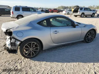 2020 Toyota 86 GT with VIN JF1ZNAE19L8753974, listed as a Copart auction lot 75755724 with 47,919 mi miles and Salvage Title. Bid and sale history available at carsss.com. Image 3.