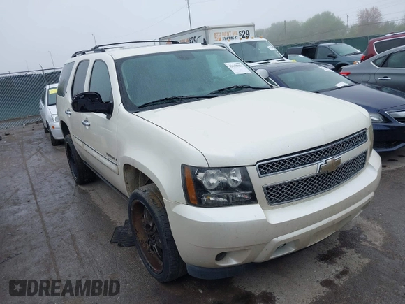 2008 Chevrolet Tahoe 3LT with VIN 1GNFC13008R226072, listed as a IAAI auction lot 42158023 with 276,281 mi miles and . Bid and sale history available at DreamBid. Image 1.
