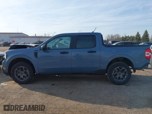 2024 Ford Maverick XLT with VIN 3FTTW8H37RRA14578, listed as a IAAI auction lot 41793702 with 23,560 mi miles and . Bid and sale history available at carsss.com. Image 14.