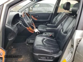 2003 Lexus RX 300 z VIN JTJHF10U330300482, wystawiony jako Copart lot #53716065 z przebiegiem 170 099 mil mil oraz Szkoda całkowita • Salvage title. Historia ofert i sprzedaży dostępna na DreamBid. Obrazek 7.