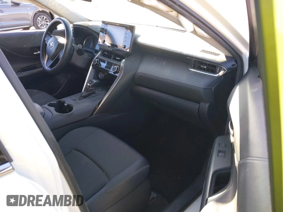 2021 Toyota Venza LE with VIN JTEAAAAH5MJ045863, listed as a IAAI auction lot 41182786 with 75,070 mi miles and . Bid and sale history available at carsss.com. Image 5.