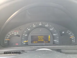 2003 Mercedes-Benz C 240 z VIN WDBRH81J43F380823, wystawiony jako Copart lot #53936025 z przebiegiem 141 938 mil mil oraz Tytuł czysty. Historia ofert i sprzedaży dostępna na DreamBid. Obrazek 9.