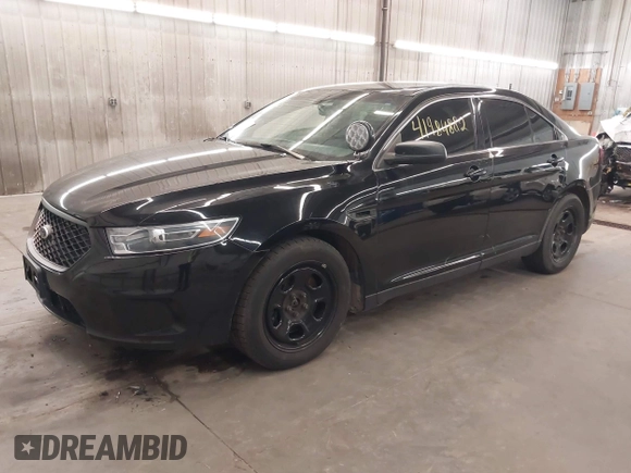 2016 Ford Sedan Police Interceptor with VIN 1FAHP2MT5GG132337, listed as a IAAI auction lot 41984882 with 1 mi miles. Bid and sale history available at carsss.com. Image 18.