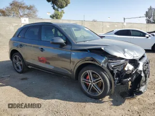 2024 Audi Q5 S line Premium Plus with VIN WA1E2AFY3R2102696, listed as a Copart auction lot 46238485 with 4,754 mi miles and Salvage title. Bid and sale history available at DreamBid. Image 4.