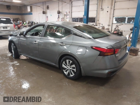 2023 Nissan Altima S with VIN 1N4BL4BV7PN322654, listed as a IAAI auction lot 41384008 with 37,561 mi miles and . Bid and sale history available at DreamBid. Image 3.