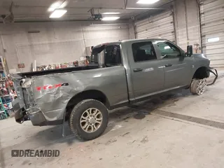 2010 Dodge Ram 2500 SLT with VIN 3D7UT2CL0AG190444, listed as a IAAI auction lot 41962036 with 185,473 mi miles. Bid and sale history available at carsss.com. Image 4.