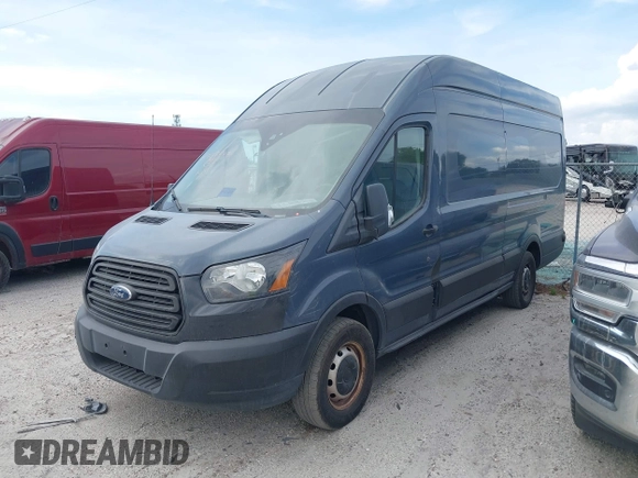 2019 Ford Transit z VIN 1FTYR3XM5KKB13744, wystawiony jako IAAI lot #41768047 z przebiegiem 106 212 mil mil oraz . Historia ofert i sprzedaży dostępna na DreamBid. Obrazek 17.