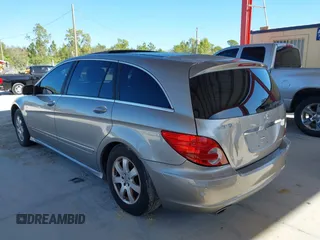 2006 Mercedes-Benz R-Class 3.5L with VIN 4JGCB65E26A014057, listed as a IAAI auction lot 41099382 with 1 mi miles. Bid and sale history available at carsss.com. Image 3.