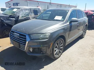 2018 Audi Q7 Premium Plus с VIN WA1LAAF72JD048141, выставлен на аукционе IAAI как лот 41841344 с пробегом 47 533 миль миль и . История ставок и продаж доступна на DreamBid. Изображение 18.