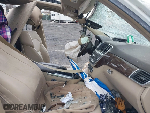 2012 Mercedes-Benz M 350 with VIN 4JGDA2EB2CA050025, listed as a IAAI auction lot 41743015 with Not Provided miles and . Bid and sale history available at DreamBid. Image 5.