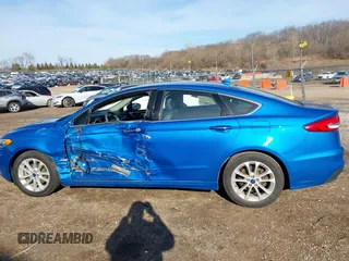 2019 Ford Fusion SEL with VIN 3FA6P0MU3KR167335, listed as a IAAI auction lot 41770746 with 80,462 mi miles and . Bid and sale history available at DreamBid. Image 14.