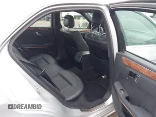 2012 Mercedes-Benz E 350 Luxury with VIN WDDHF8JB2CA655121, listed as a IAAI auction lot 41952558 with 106,155 mi miles and . Bid and sale history available at carsss.com. Image 8.