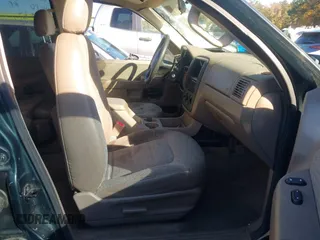 2003 Ford Explorer XLS z VIN 1FMZU62K13UB68767, wystawiony jako IAAI lot #40780973 z przebiegiem Nie podano mil oraz . Historia ofert i sprzedaży dostępna na DreamBid. Obrazek 5.