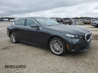 2024 BMW 5 Series 530i xDrive with VIN WBA53FJ06RCR51813, listed as a Copart auction lot 88337015 with 22,646 mi miles and Clean Title. Bid and sale history available at carsss.com. Image 4.