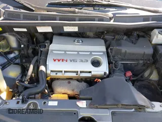 2005 Toyota Sienna XLE with VIN 5TDBA22C05S052824, listed as a IAAI auction lot 42158121 with 189,330 mi miles. Bid and sale history available at carsss.com. Image 10.