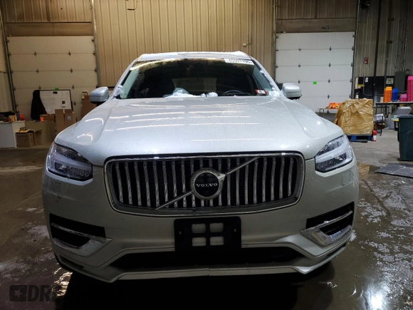 2022 Volvo XC90 Inscription с VIN YV4A22PL6N1868478, выставлен на аукционе Copart как лот 46593195 с пробегом 37 323 миль миль и Списание • Salvage title. История ставок и продаж доступна на DreamBid. Изображение 5.