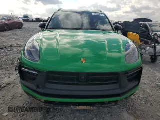 2023 Porsche Macan GTS z VIN WP1AF2A59PLB56652, wystawiony jako Copart lot #44439815 z przebiegiem 21 757 mil mil oraz Szkoda całkowita • Salvage title. Historia ofert i sprzedaży dostępna na DreamBid. Obrazek 5.