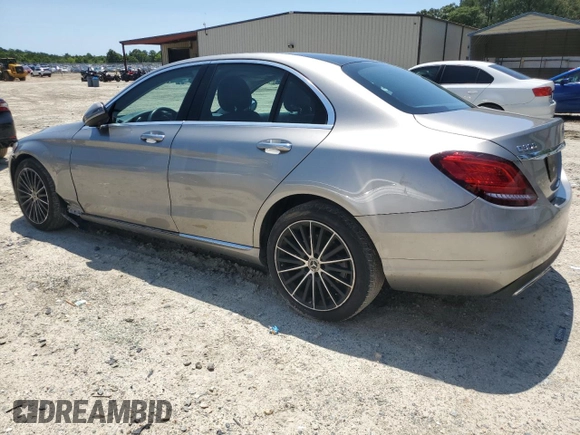 2020 Mercedes-Benz C 300 с VIN 55SWF8DB6LU323203, выставлен на аукционе Copart как лот 58507225 с пробегом 56 897 миль миль и Списание • Salvage title. История ставок и продаж доступна на DreamBid. Изображение 2.