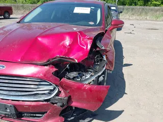 2015 Ford Fusion SE with VIN 1FA6P0H73F5123218, listed as a IAAI auction lot 42010665 with 185,309 mi miles. Bid and sale history available at carsss.com. Image 6.