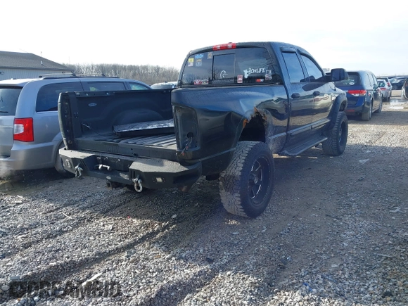 2007 Dodge 2500 SLT z VIN 3D7KS28D57G737597, wystawiony jako IAAI lot #41859469 z przebiegiem 149 720 mil mil oraz . Historia ofert i sprzedaży dostępna na DreamBid. Obrazek 4.