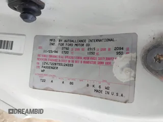 1995 Ford Probe z VIN 1ZVLT22B7S5124333, wystawiony jako IAAI lot #42259542 z przebiegiem 109 313 mil mil oraz . Historia ofert i sprzedaży dostępna na DreamBid. Obrazek 9.