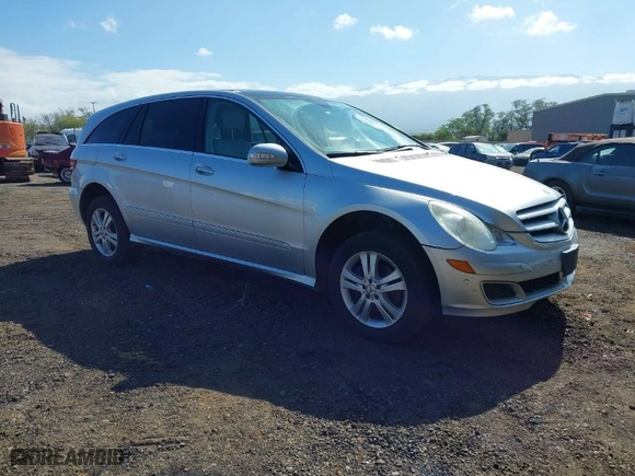 2006 Mercedes-Benz R-Class 5.0L with VIN 4JGCB75E36A002490, listed as a IAAI auction lot 41486426 with NaN miles. Bid and sale history available at carsss.com. Image 1.