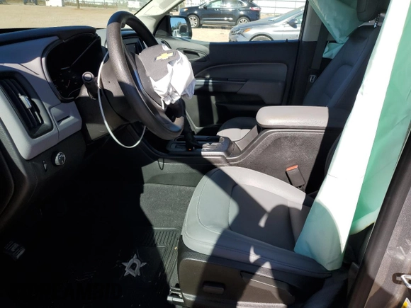 2021 Chevrolet Colorado 2WD Work Truck z VIN 1GCGSBEN5M1250035, wystawiony jako Copart lot #81490854 z przebiegiem 74 760 mil mil oraz Szkoda całkowita • Salvage title. Historia ofert i sprzedaży dostępna na DreamBid. Obrazek 7.