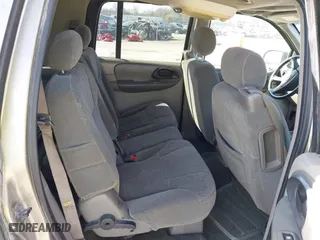 2003 Chevrolet TrailBlazer EXT LT with VIN 1GNES16S936226237, listed as a IAAI auction lot 41826283 with 178,197 mi miles. Bid and sale history available at carsss.com. Image 8.