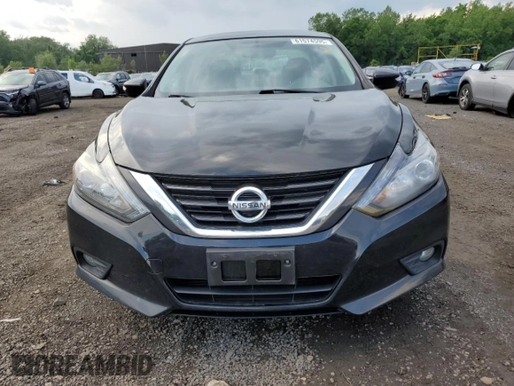 2017 Nissan Altima SL with VIN 1N4AL3AP1HC191601, listed as a Copart auction lot 61574595 with 110,251 mi miles and Salvage title. Bid and sale history available at DreamBid. Image 5.