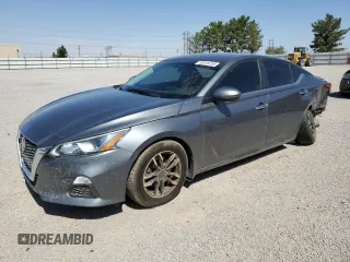 2020 Nissan Altima S z VIN 1N4BL4BVXLC173050, wystawiony jako Copart lot #55618255 z przebiegiem 61 390 mil mil oraz Szkoda całkowita • Salvage title. Historia ofert i sprzedaży dostępna na DreamBid. Obrazek 1.