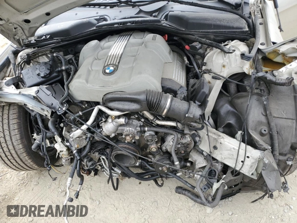 2004 BMW 6 Series 645Ci with VIN WBAEK73414B320149, listed as a Copart auction lot 70424584 with 55,872 mi miles and Salvage Title. Bid and sale history available at carsss.com. Image 12.