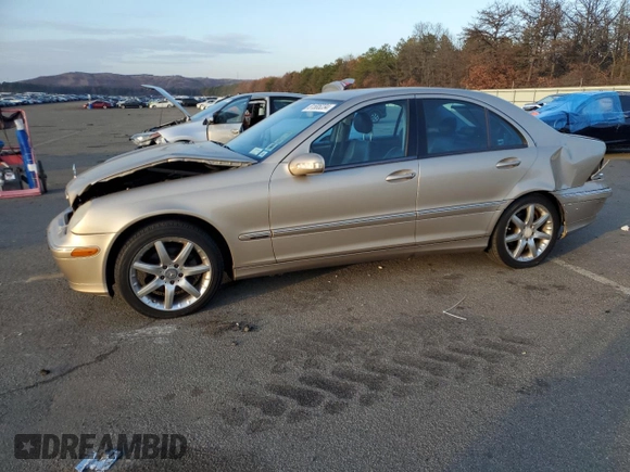 2003 Mercedes-Benz C 230 Kompressor with VIN WDBRF40JX3F395861, listed as a Copart auction lot 81585234 with 83,544 mi miles and Salvage Title. Bid and sale history available at DreamBid. Image 1.