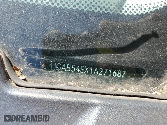 2001 Mercedes-Benz M-Class with VIN 4JGAB54EX1A271687, listed as a Copart auction lot 57046944 with 209,561 mi miles and Salvage Title. Bid and sale history available at carsss.com. Image 13.