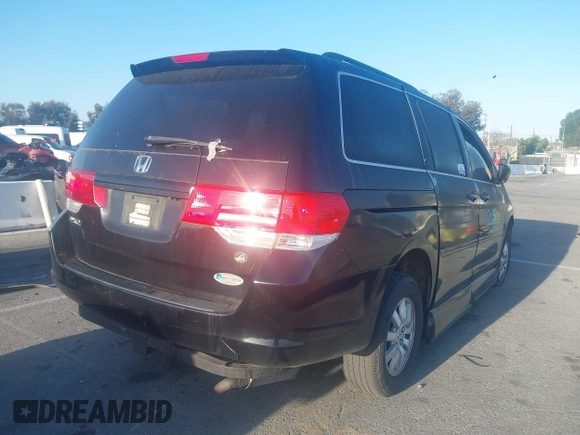 2010 Honda Odyssey EX-L with VIN 5FNRL3H68AB072706, listed as a IAAI auction lot 41958120 with 171,223 mi miles. Bid and sale history available at carsss.com. Image 4.