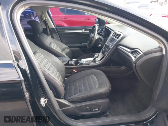 2016 Ford Fusion SE with VIN 3FA6P0H72GR331685, listed as a IAAI auction lot 42021509 with 149,977 mi miles. Bid and sale history available at carsss.com. Image 5.