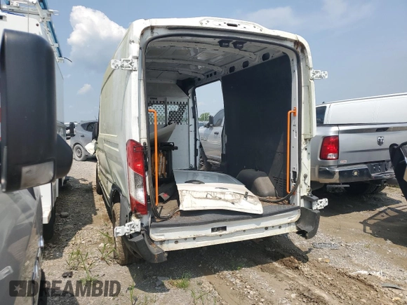 2019 Ford Transit with VIN 1FTYE2CM5KKB67895, listed as a Copart auction lot 60545285 with 91,033 mi miles and Clean title. Bid and sale history available at DreamBid. Image 2.