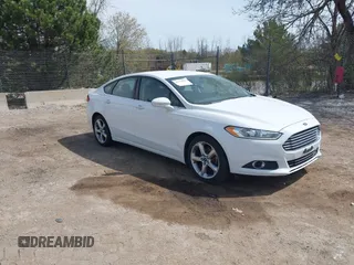 2015 Ford Fusion SE with VIN 3FA6P0H92FR283878, listed as a IAAI auction lot 42158896 with 194,396 mi miles. Bid and sale history available at carsss.com. Image 1.