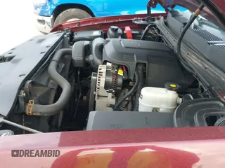2008 Chevrolet Silverado 1500 1LT z VIN 1GCEK19J48Z265187, wystawiony jako IAAI lot #43127543 z przebiegiem 196 759 mil mil oraz . Historia ofert i sprzedaży dostępna na DreamBid. Obrazek 19.