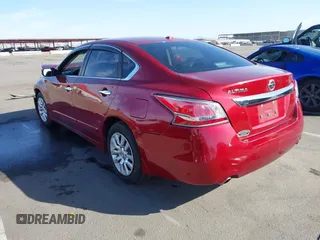 2015 Nissan Altima SV z VIN 1N4AL3AP6FC449852, wystawiony jako IAAI lot #41557705 z przebiegiem 119 929 mil mil oraz . Historia ofert i sprzedaży dostępna na DreamBid. Obrazek 3.